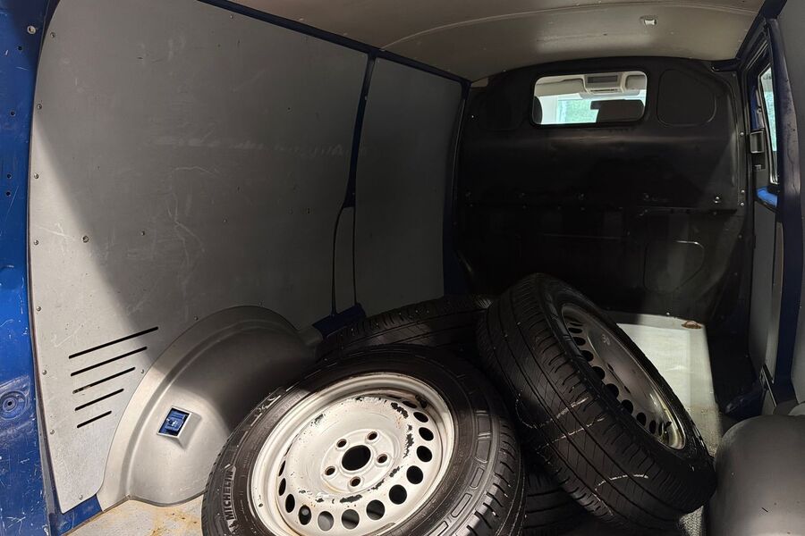 Volkswagen Transporter vaihtoauto