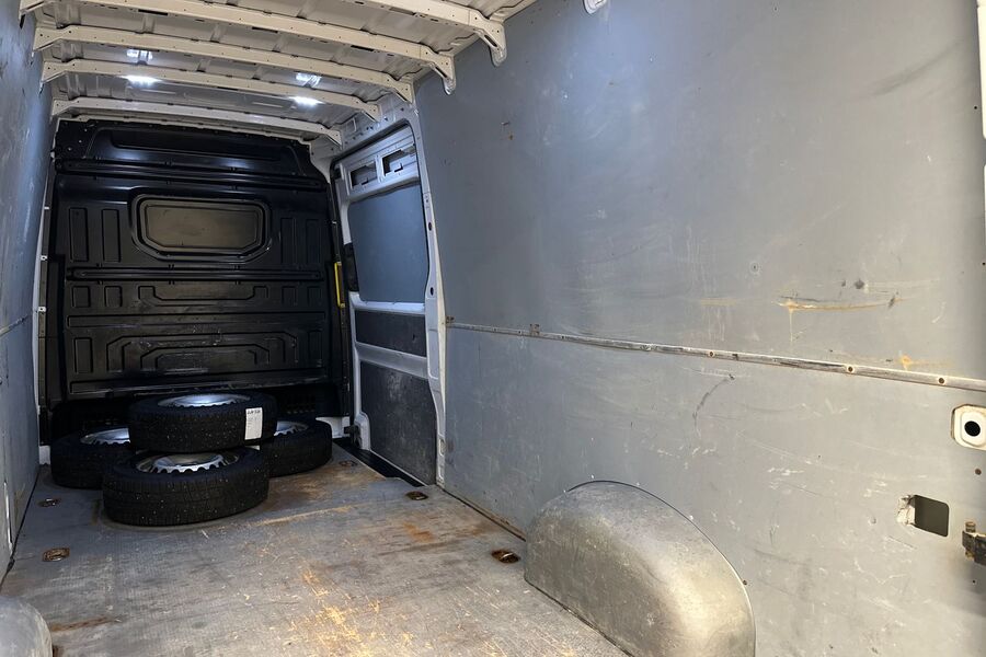 Volkswagen Crafter vaihtoauto