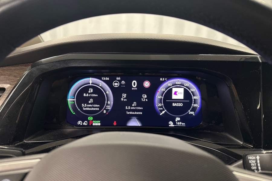 Volkswagen Multivan vaihtoauto