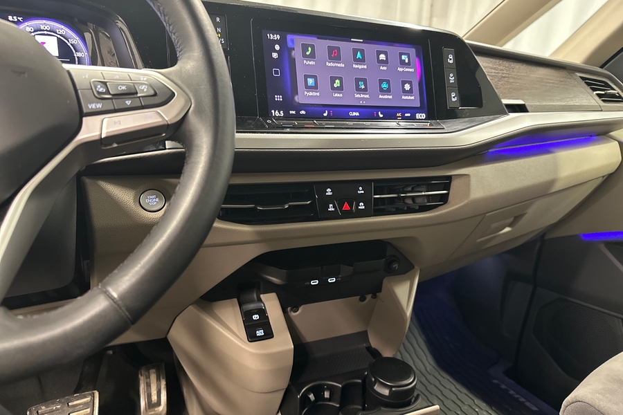 Volkswagen Multivan vaihtoauto