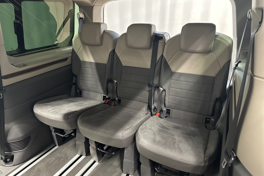 Volkswagen Multivan vaihtoauto