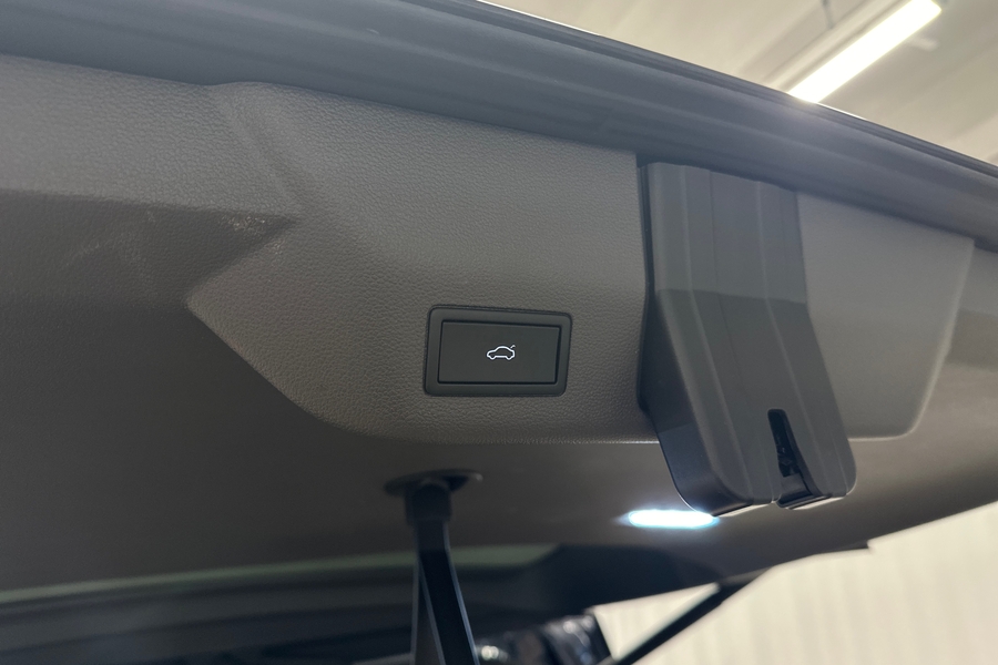 Volkswagen Multivan vaihtoauto