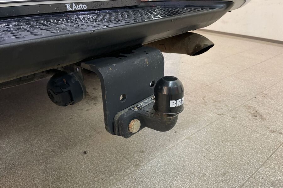 Volkswagen Amarok vaihtoauto