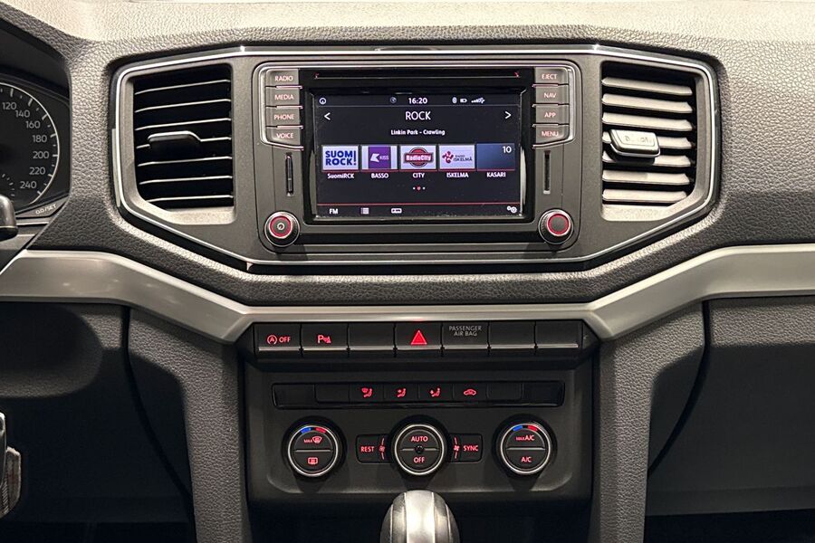 Volkswagen Amarok vaihtoauto