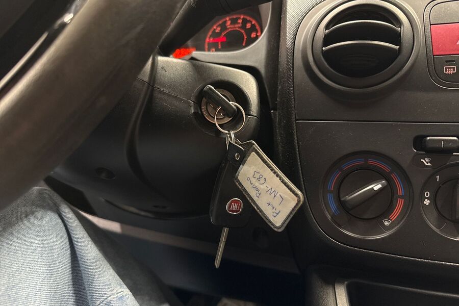 Fiat Fiorino vaihtoauto