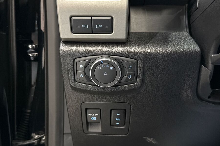 Ford F150 vaihtoauto