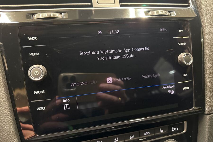 Volkswagen Golf vaihtoauto