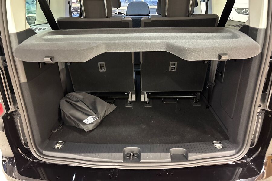 Volkswagen Caddy Maxi vaihtoauto