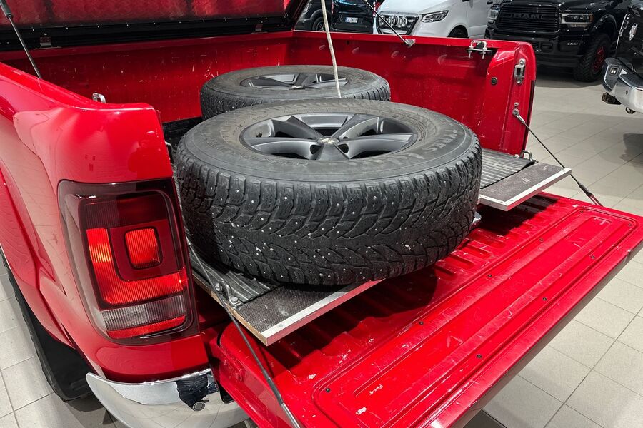 Volkswagen Amarok vaihtoauto