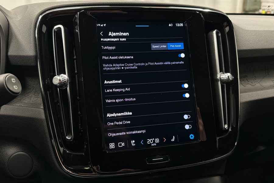 Volvo XC40 vaihtoauto