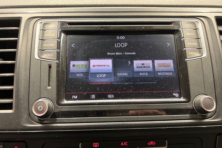 Volkswagen Transporter vaihtoauto