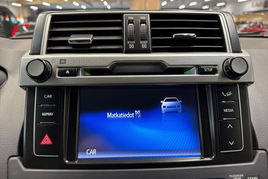 Toyota Land Cruiser vaihtoauto