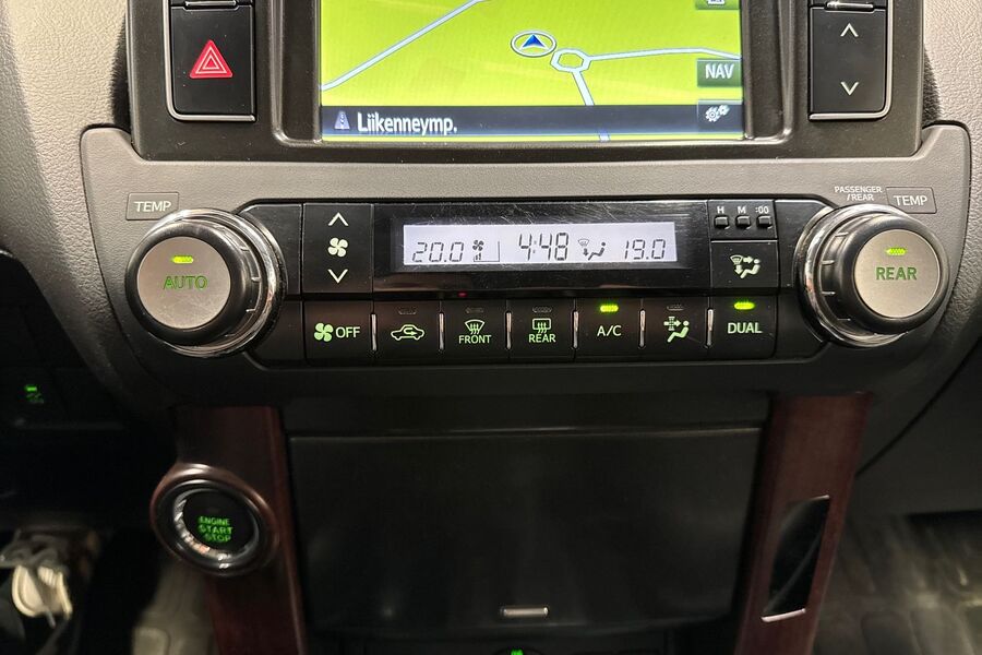 Toyota Land Cruiser vaihtoauto