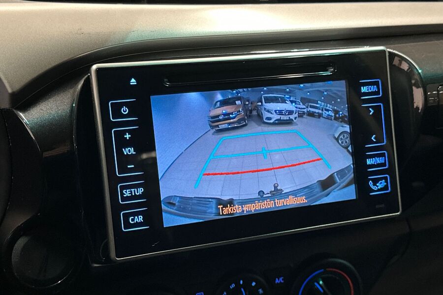 Toyota Hilux vaihtoauto