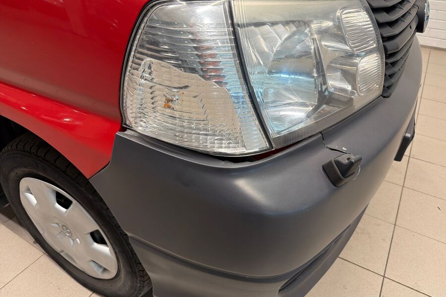 Toyota Hiace vaihtoauto