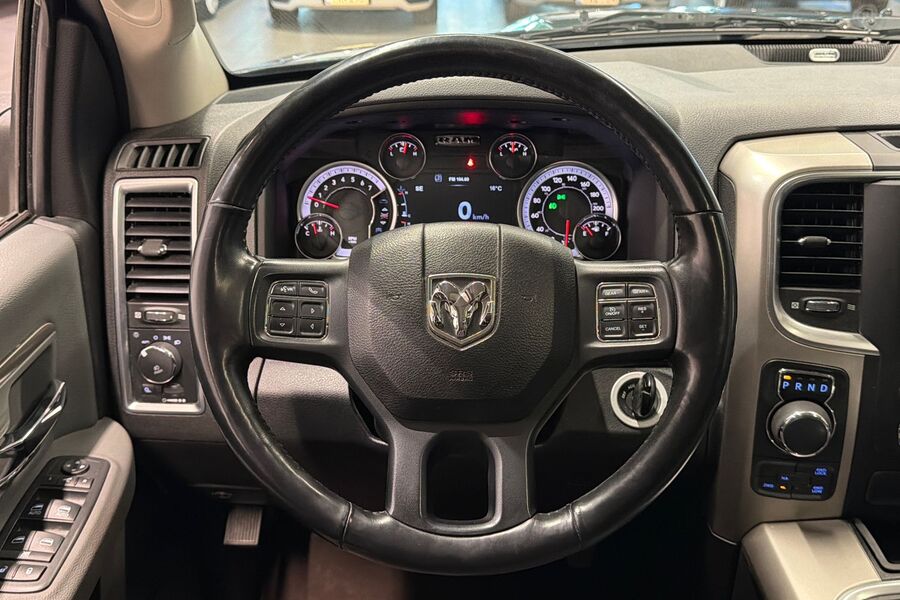 Dodge Ram vaihtoauto