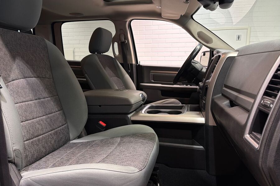 Dodge Ram vaihtoauto