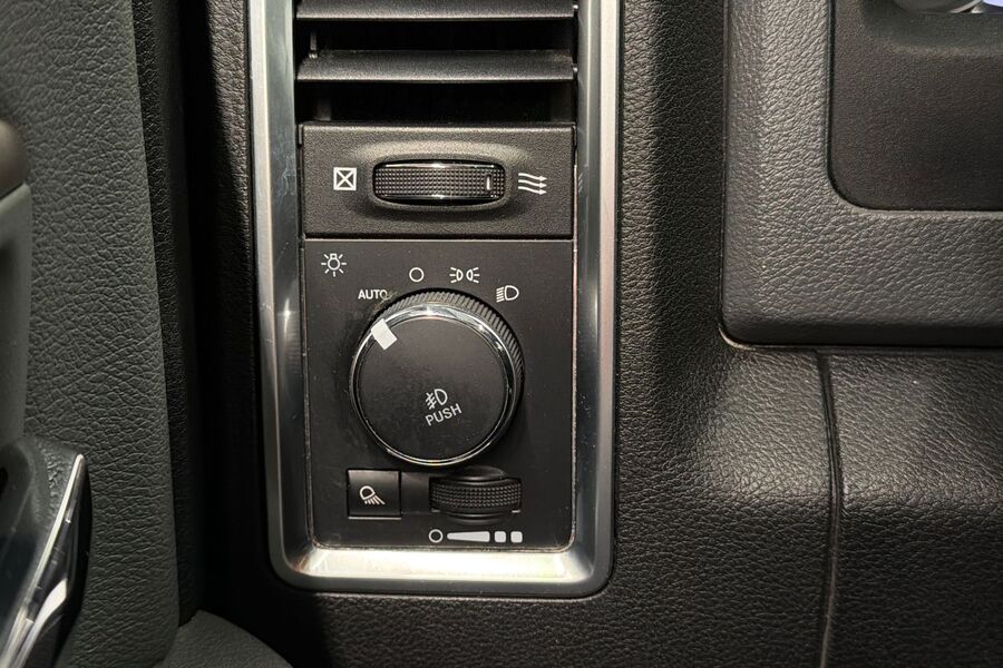 Dodge Ram vaihtoauto