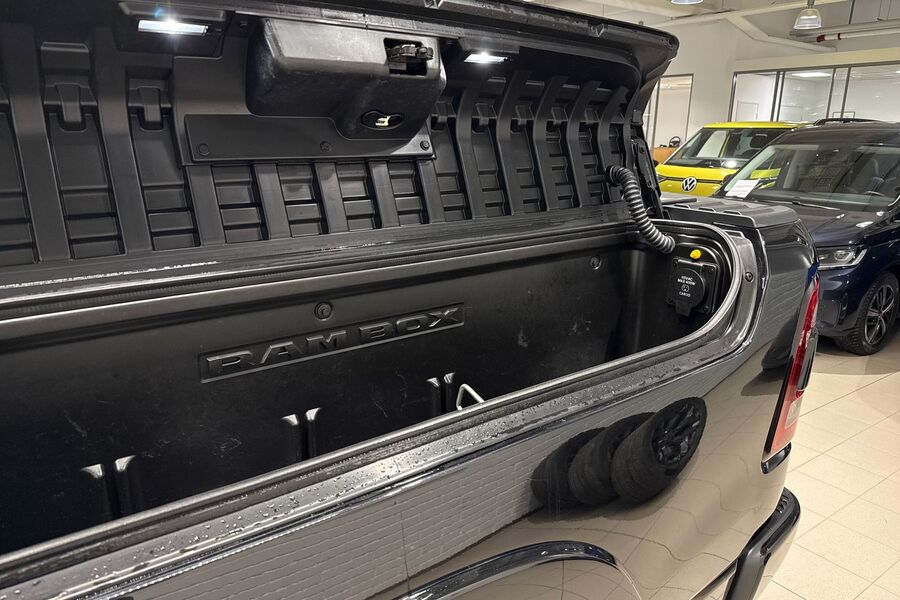 Dodge Ram vaihtoauto