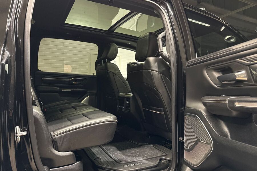 Dodge Ram vaihtoauto