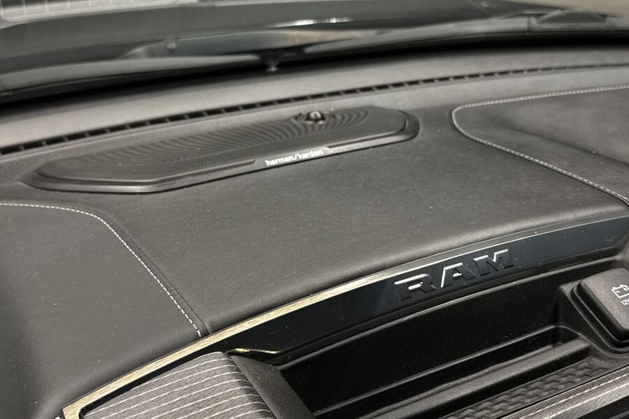 Dodge Ram vaihtoauto