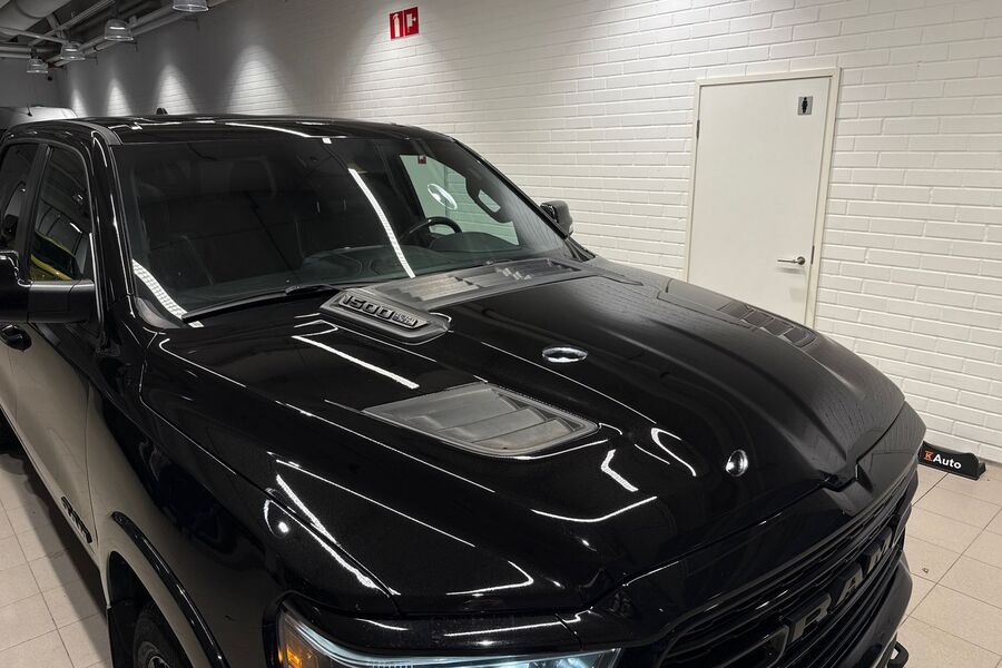 Dodge Ram vaihtoauto