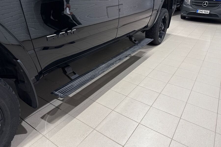 Dodge Ram vaihtoauto