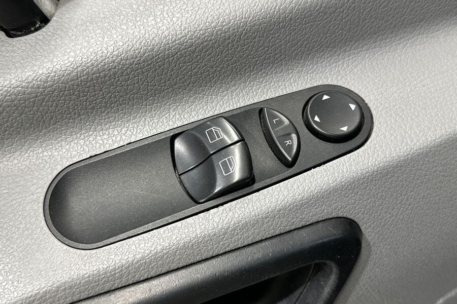 Mercedes-Benz Sprinter vaihtoauto