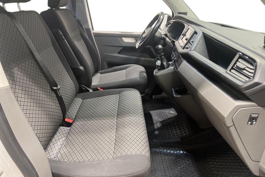 Volkswagen Caravelle vaihtoauto