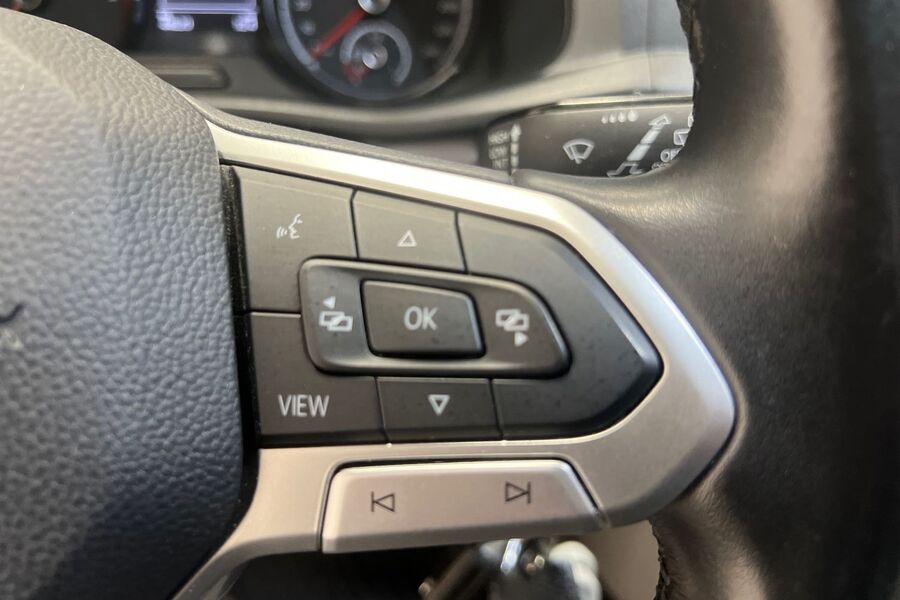 Volkswagen Caravelle vaihtoauto