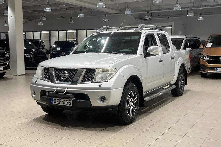 Nissan Navara vaihtoauto