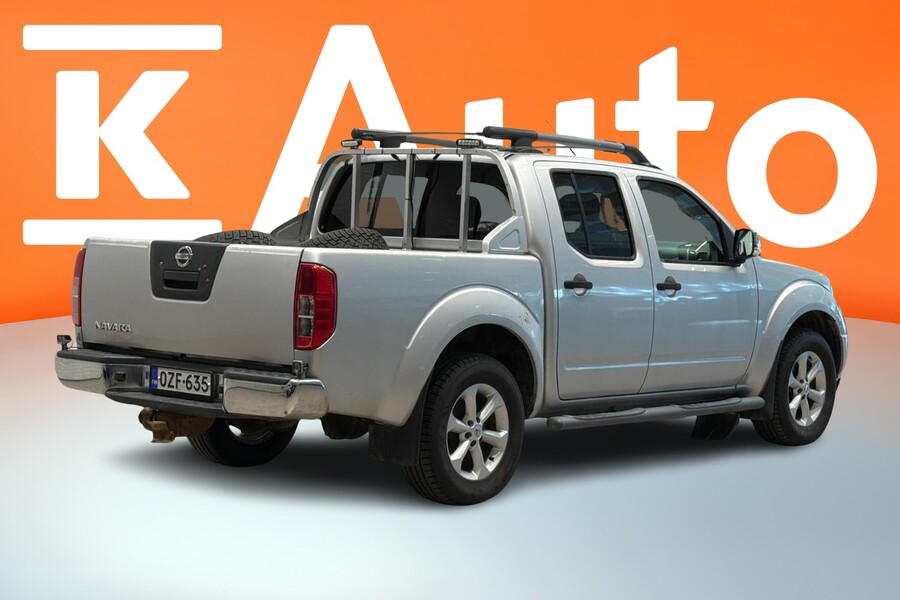 Nissan Navara vaihtoauto