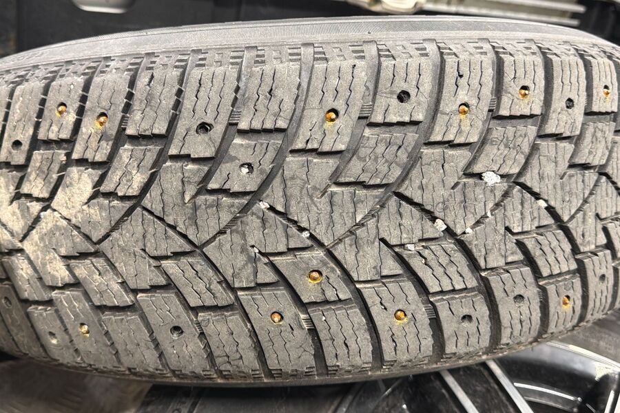 Nissan Navara vaihtoauto