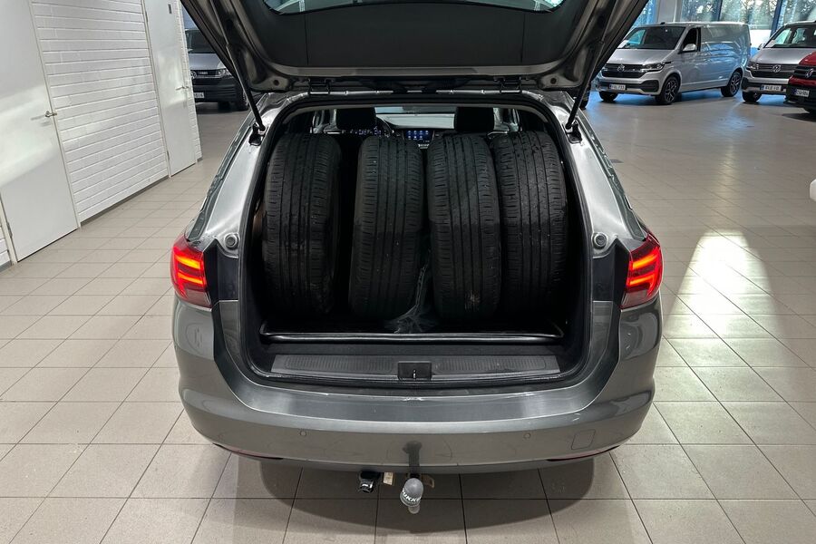 Opel Astra vaihtoauto