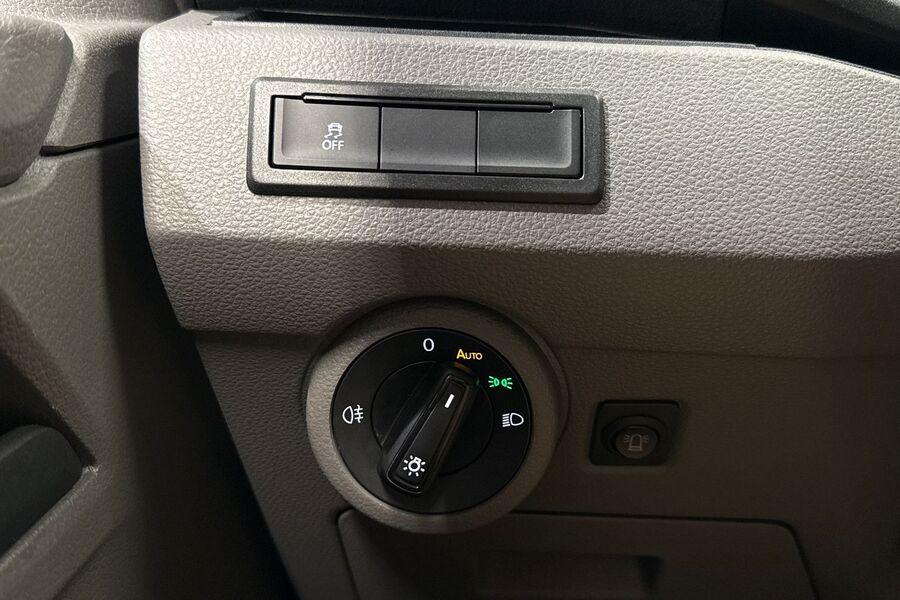 Volkswagen Transporter vaihtoauto