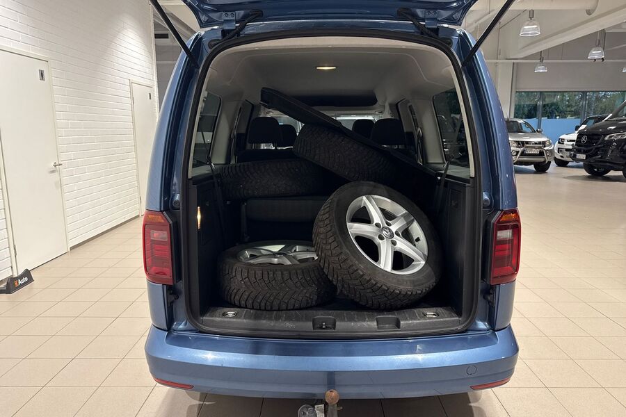 Volkswagen Caddy Maxi vaihtoauto