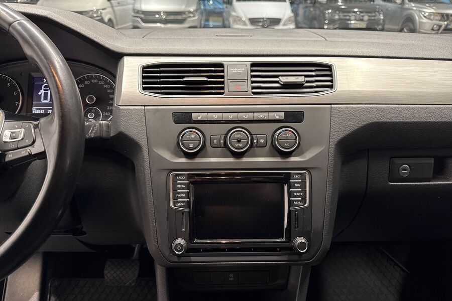 Volkswagen Caddy Maxi vaihtoauto