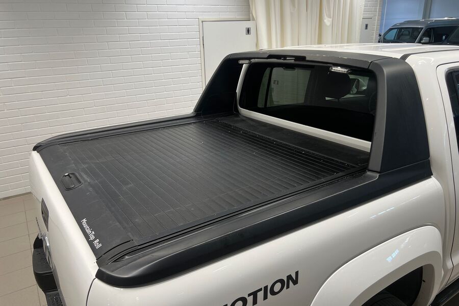 Volkswagen Amarok vaihtoauto