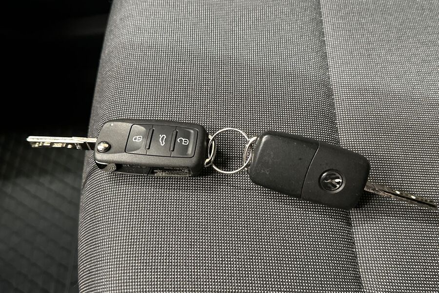 Volkswagen Caddy Maxi vaihtoauto