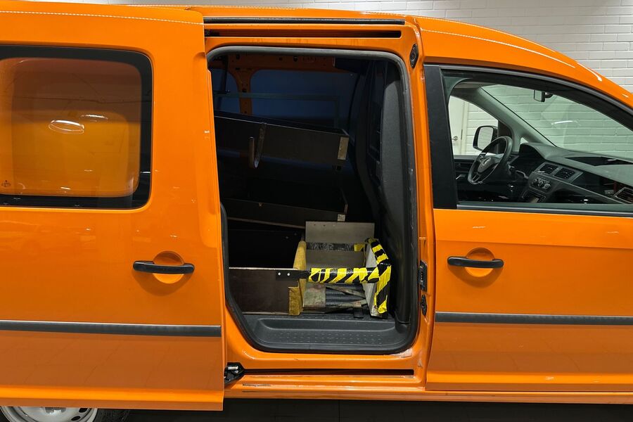 Volkswagen Caddy Maxi vaihtoauto