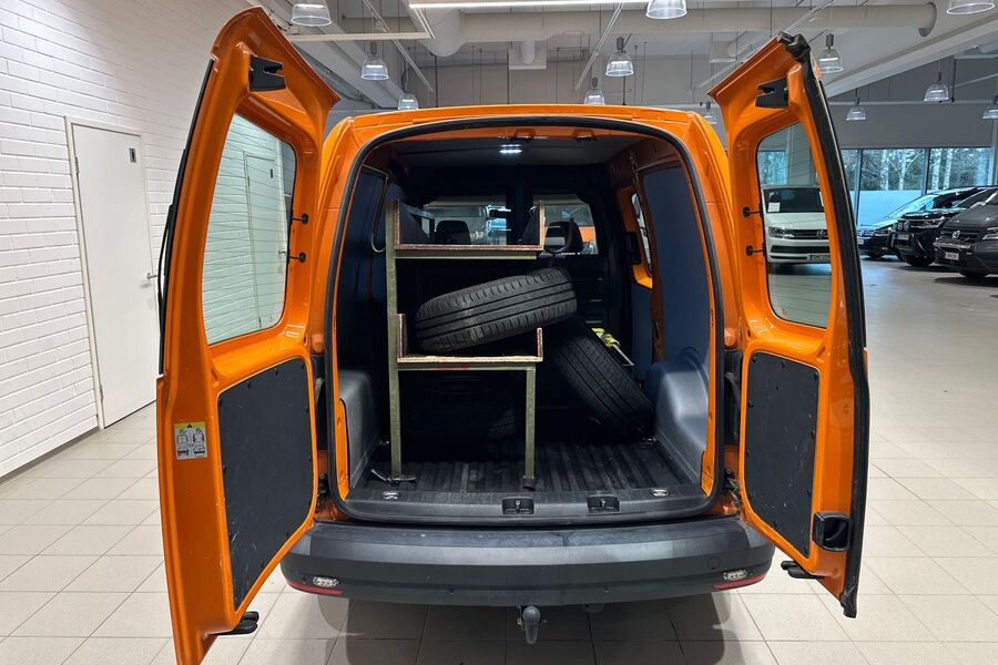 Volkswagen Caddy Maxi vaihtoauto