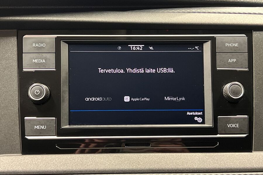 Volkswagen Transporter vaihtoauto