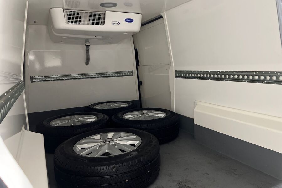 Volkswagen Transporter vaihtoauto