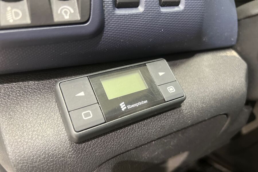 Opel Vivaro vaihtoauto