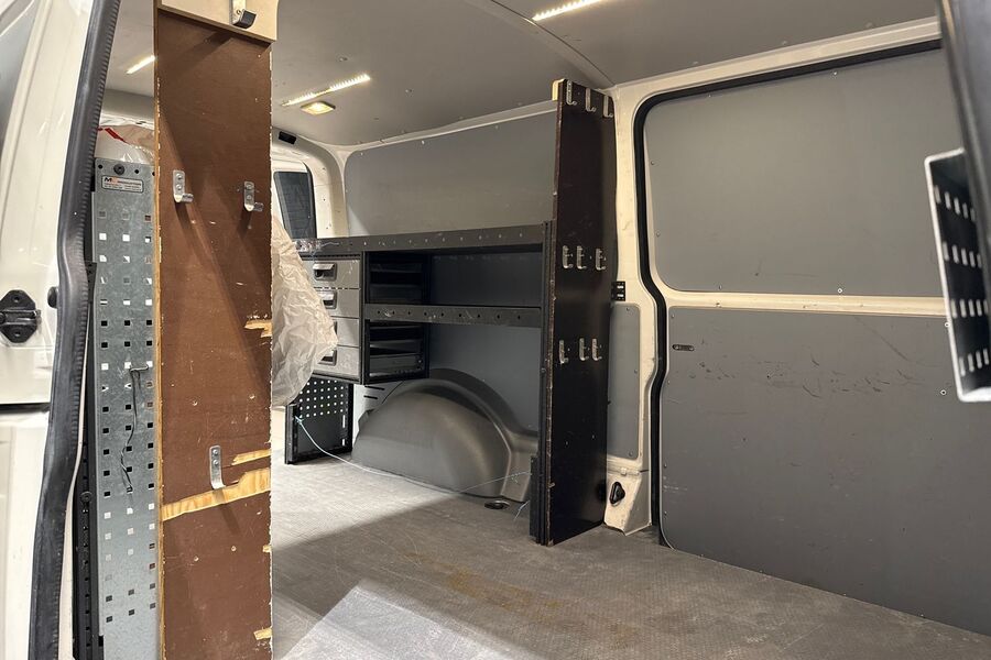 Volkswagen Transporter vaihtoauto