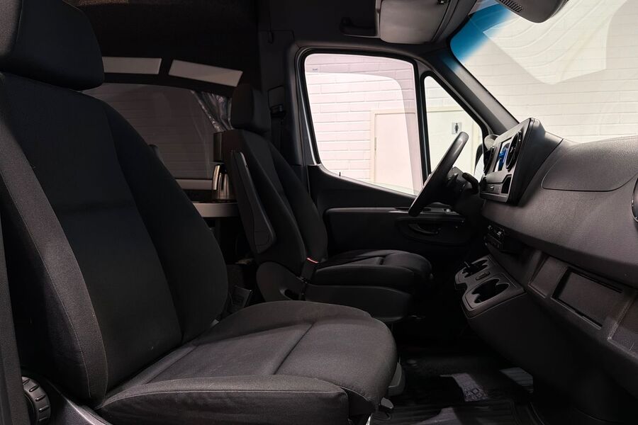 Mercedes-Benz Sprinter vaihtoauto