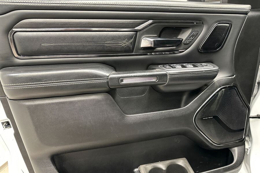 Dodge Ram vaihtoauto