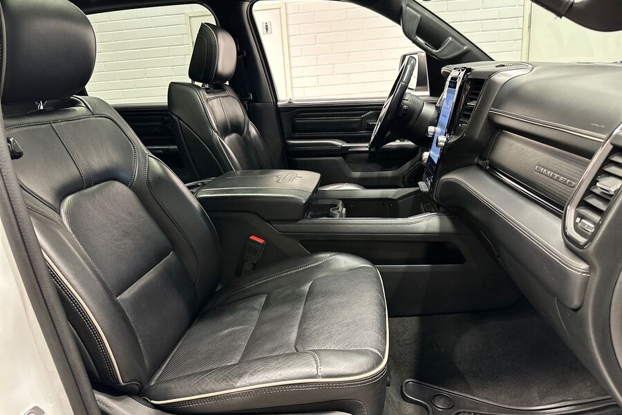 Dodge Ram vaihtoauto