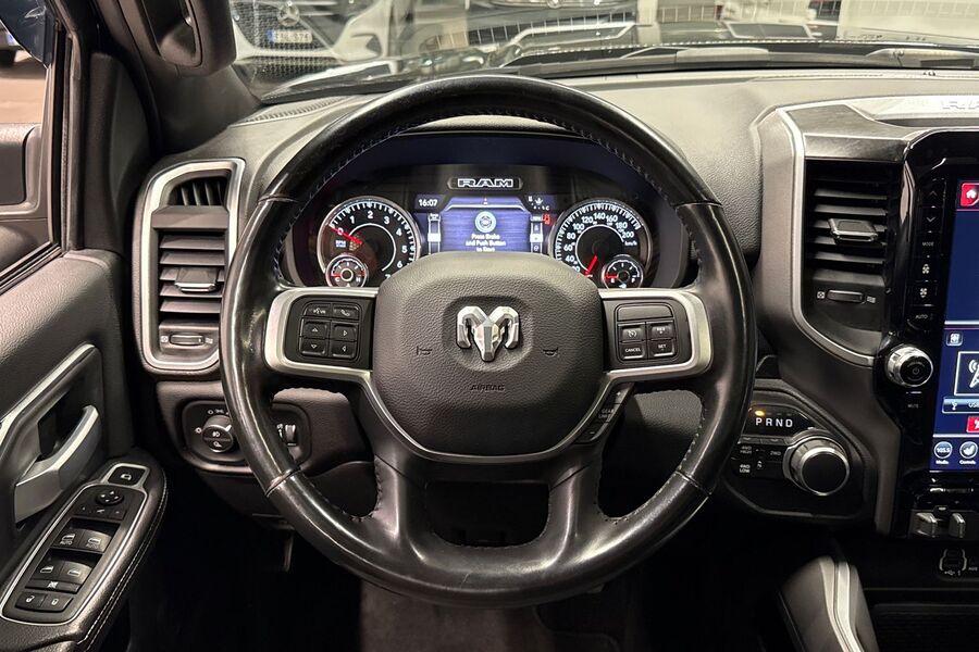 Dodge Ram vaihtoauto