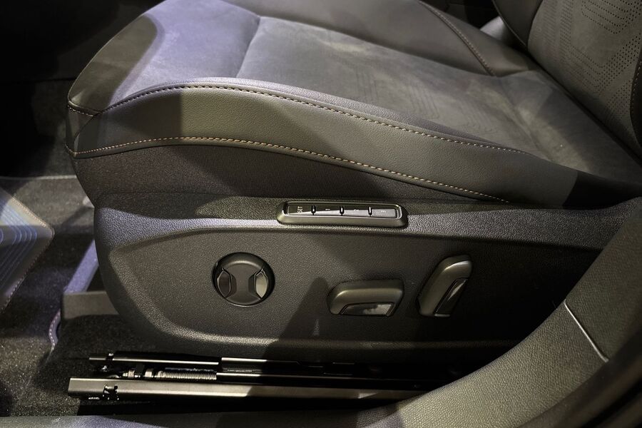 Cupra Leon Sportstourer vaihtoauto